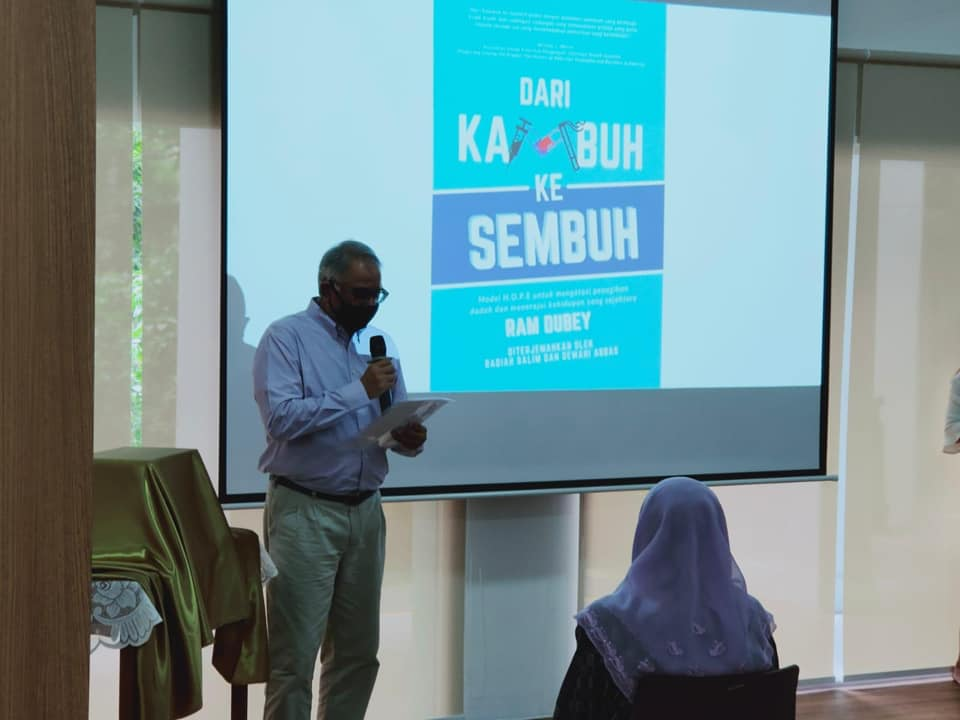 Official Opening of Club HEAL @ Bukit Batok East and Book Launch of ‘Dari Kambuh ke Sembuh’  